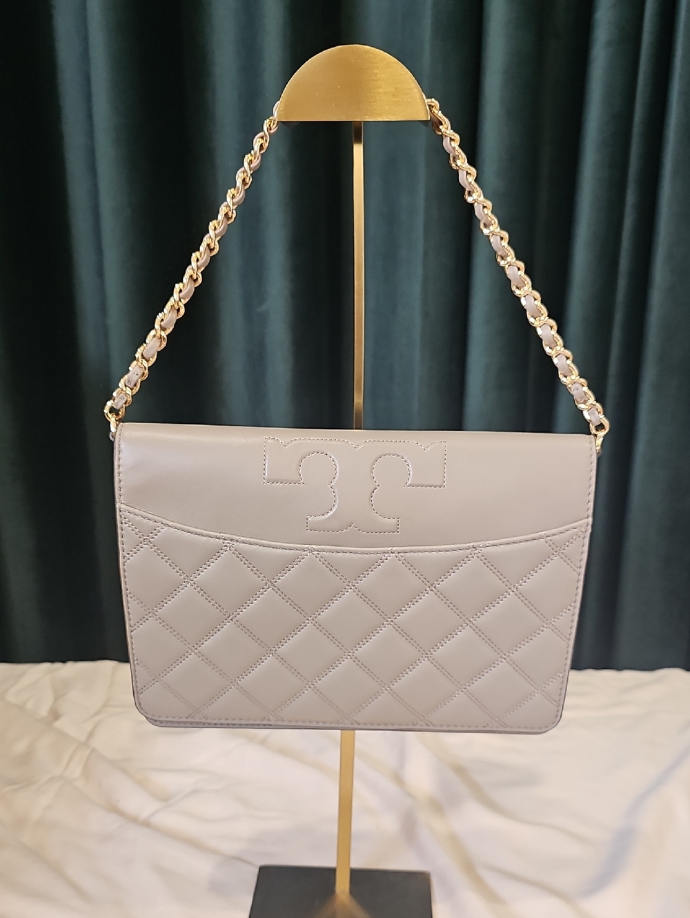 Tory Burch Quilted Chain-Handle Shoulder Bag Or Clutch in Light Brown/Gray